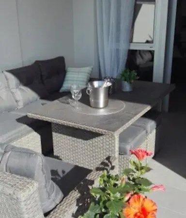 First Class Tejita Wifiber Appartement *